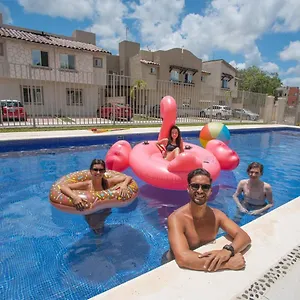 Homestay Vacations, Cancun